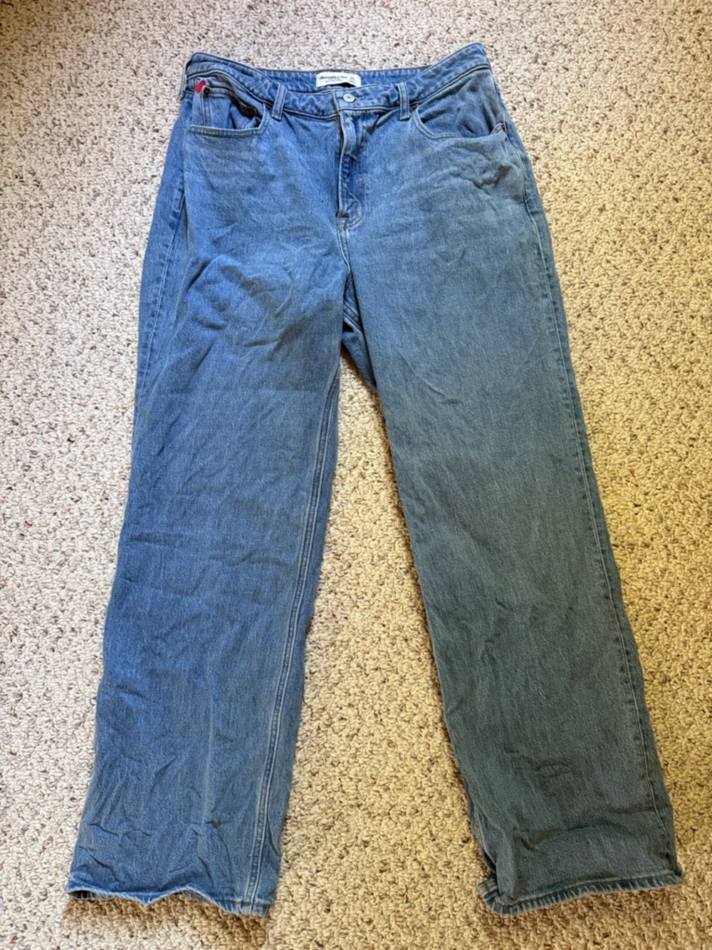 Abercrombie & Fitch Relaxed Fit Two-Tone Curve Love